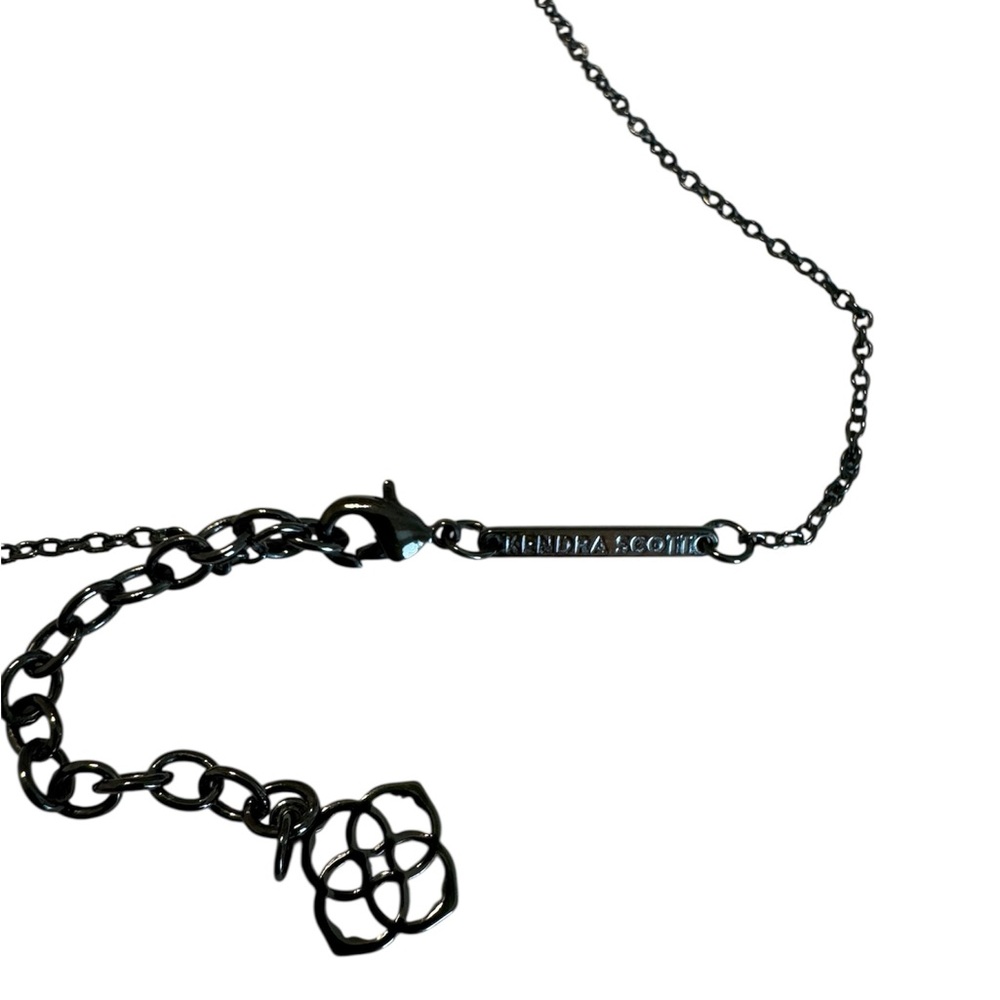 Kendra Scott Elisa Pendant Necklace in Black Drusy - Picture 2 of 4